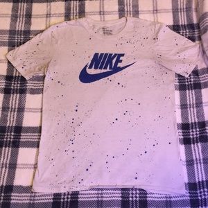 [Paint Splatter Nike Tee]